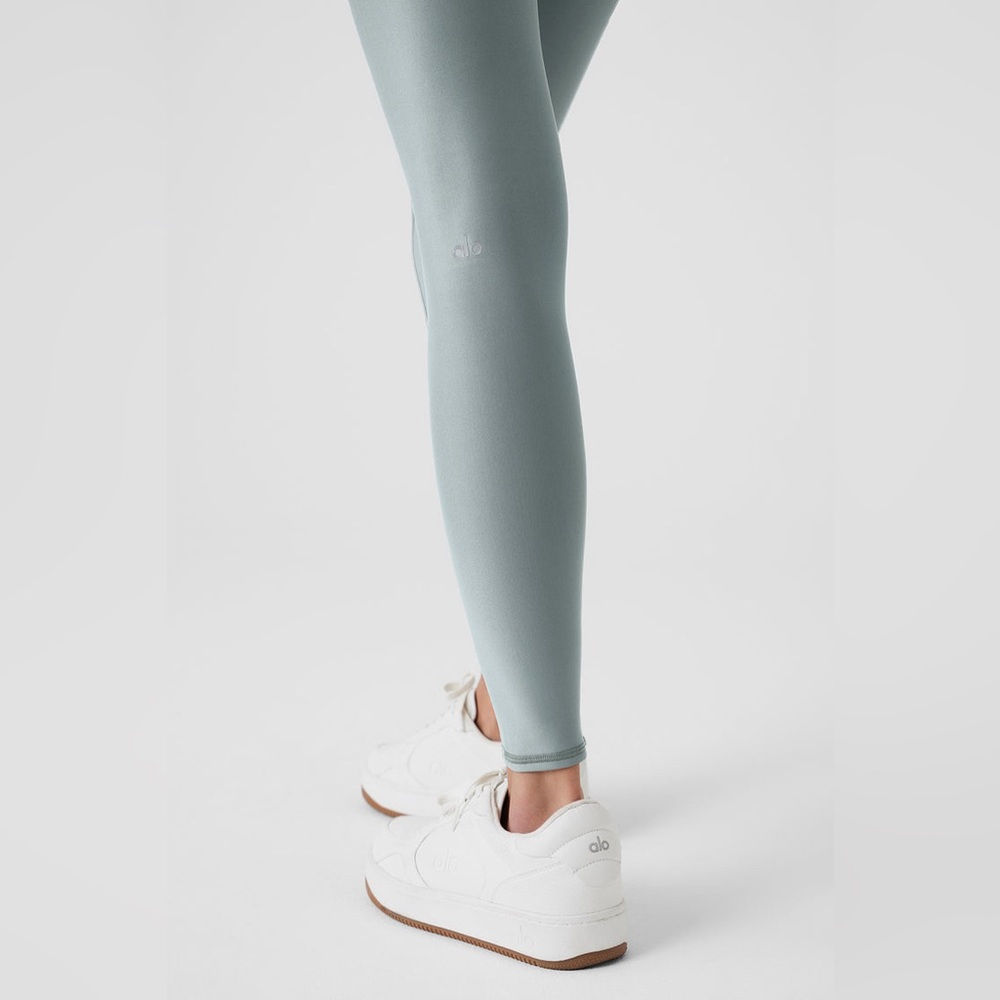 Alo Yoga 7/8 High-Waist Airlift Leggings - Light Green | M - Picture 14 of 16